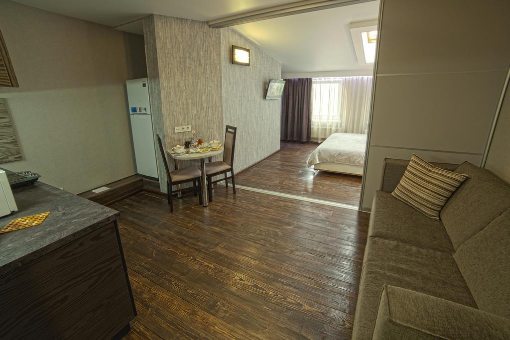 Apart Hotel Kvartira 1 Odessa Ngoại thất bức ảnh