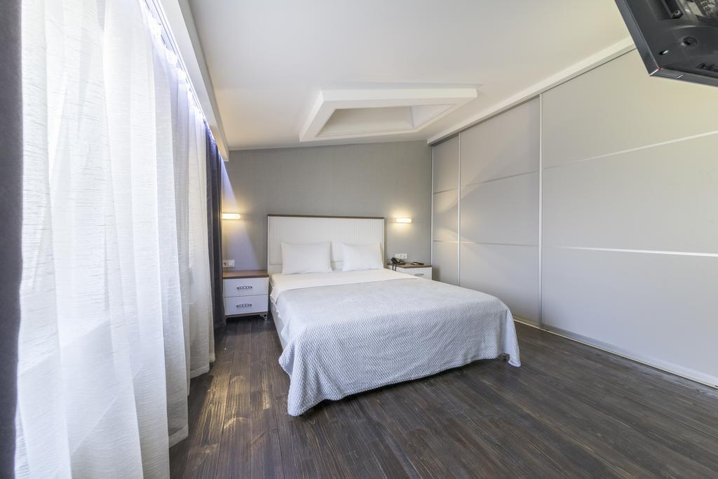 Apart Hotel Kvartira 1 Odessa Ngoại thất bức ảnh